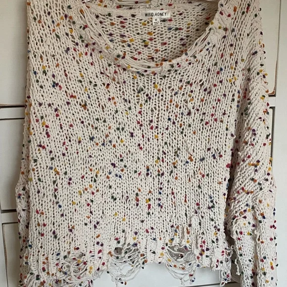 Wild Honey Distressed Sweater. White. Size Medium. - Picture 3 of 5
